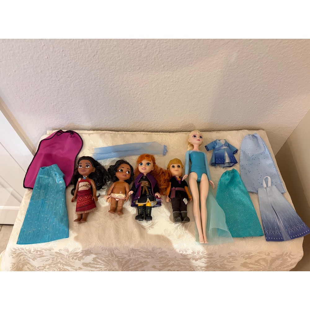 Disney Princess Doll Lot Frozen Elsa Anna Kristoff Moana Figures and Clothes